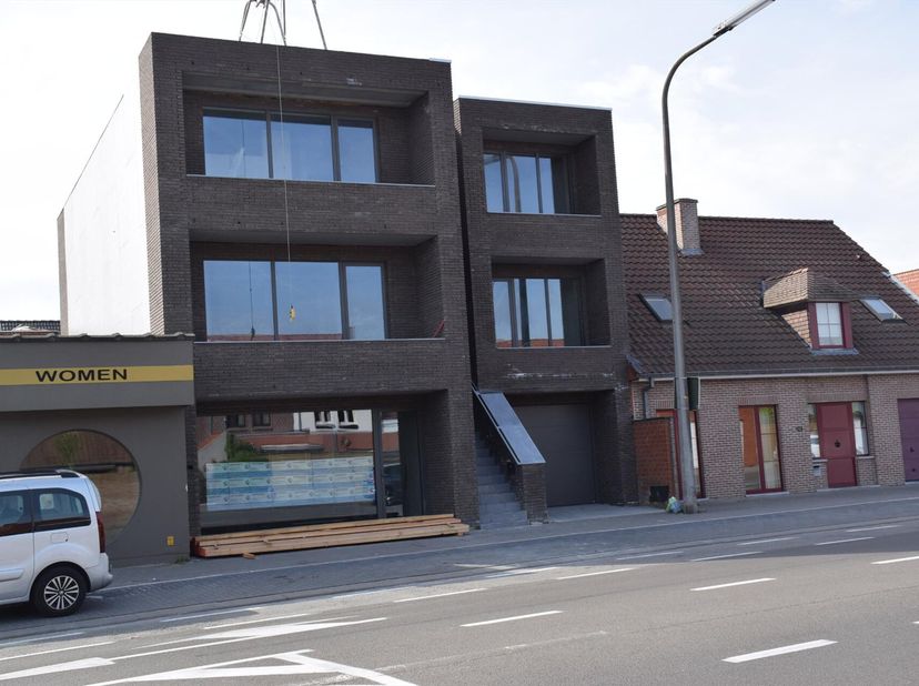 Bien professionnel à louer
                    à 8800 Roeselare