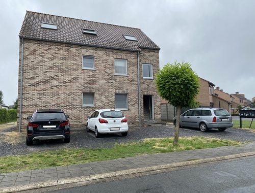                                         Appartement à louer à Opoeteren, € 700
