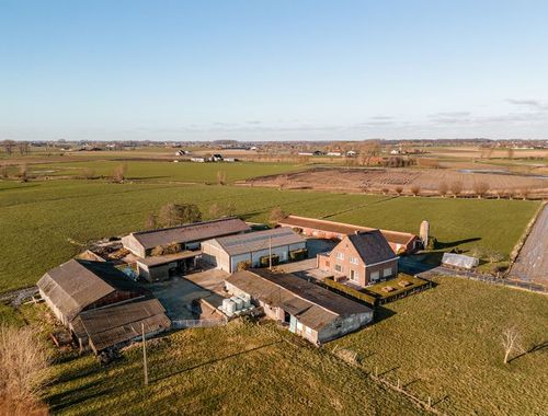                             Hoeve te koop in Vinkt
