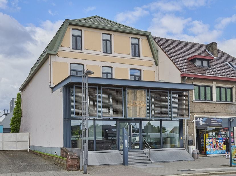 Bien professionnel à vendre
                    à 3910 Neerpelt