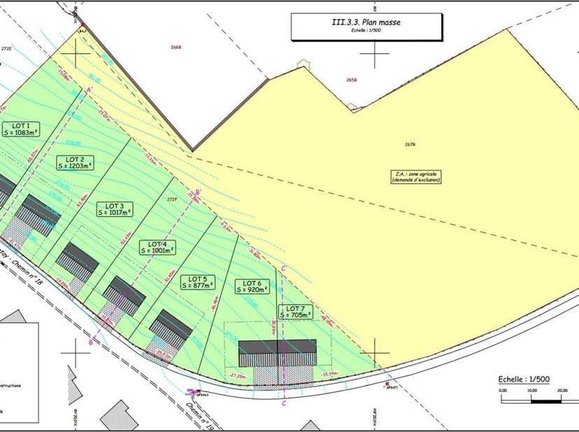 Er zijn 7 bouwloten de verkaveling is vergund. Er is een bouwaanvraag mogelijk om 15 meter diep en 12 meter breed (180m²) te bebouwen. &lt;br /&gt;
Il y a 7