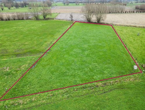                                         Terrain agricole à vendre à Wieze, € 20.000
