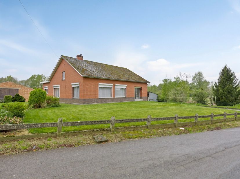 [[ CE BIEN PARTICIPE À LA JOURNÉE MAISONS OUVERTES ERA LE 14/6 DE 9:30 À 10:30 ]]&lt;br /&gt;
Ce bien participe à la Journée Maisons Ouvertes ERA. Visitable