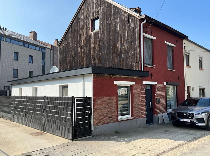 Maison à vendre
                    à 3600 Genk