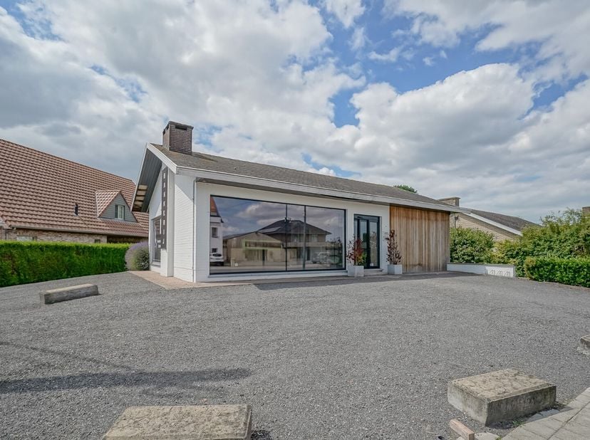 Maison à vendre
                    à 8460 Roksem