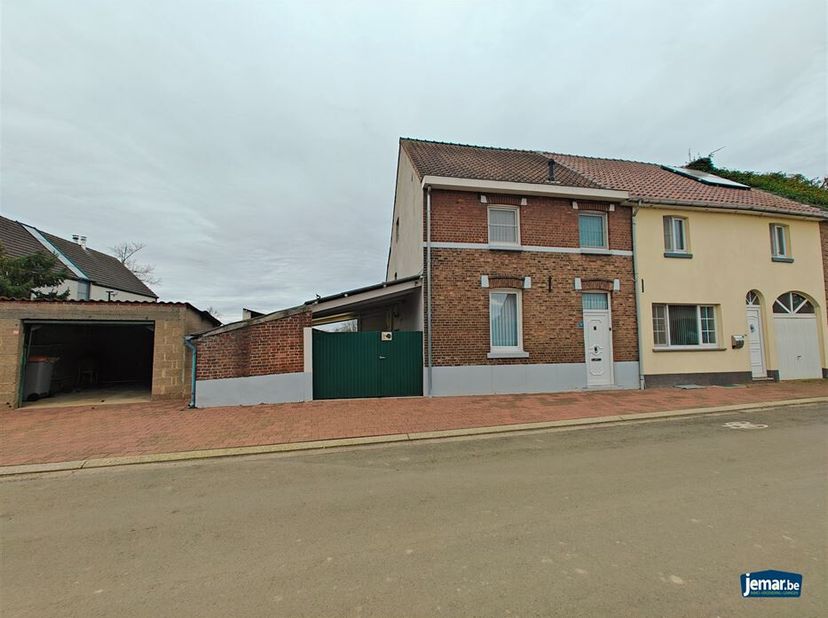 Maison à vendre
                    à 3630 Leut