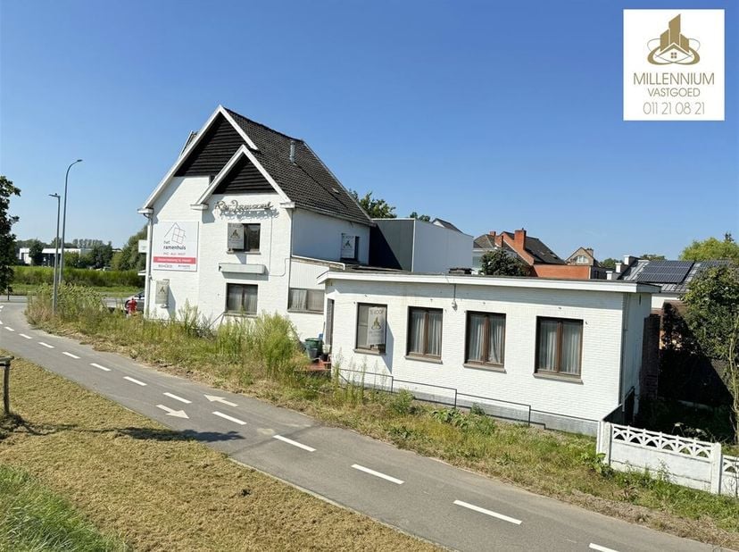 Maison à vendre
                    à 3590 Diepenbeek