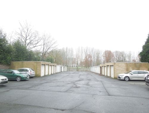                                         Garage te huur in Ingelmunster, € 35
