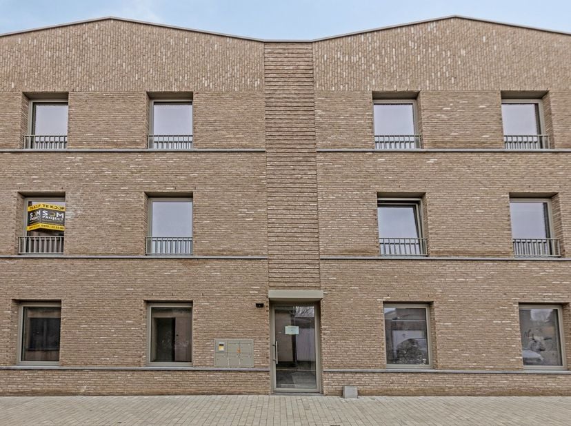 Welkom in Tongeren! Op de hoek van de Elderseweg en de Ambiorixstraat, net buiten het centrum, realiseren wij een prachtig woonproject: Residentie Amb