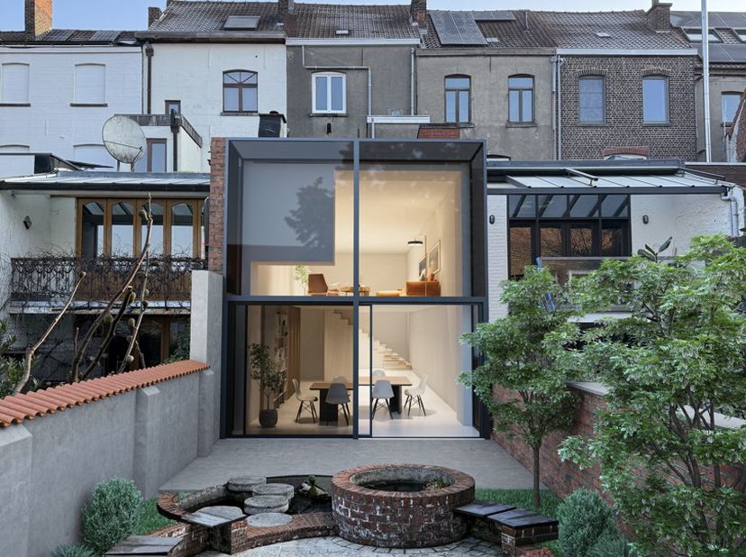 In de www.beheerstraat67.be in Kortrijk stellen we jou graag deze ruime woning voor. De huidige indeling bestaat uit een woonentiteit op het gelijkvlo
