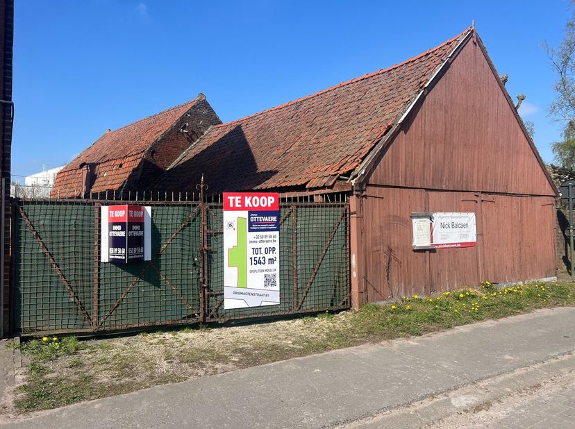 Terrain à vendre
                    à 8560 Gullegem