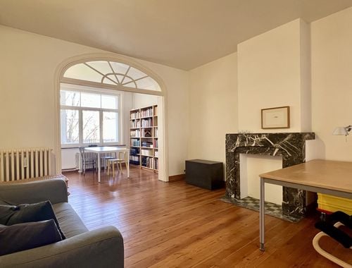                                         Appartement te koop in Vorst, € 245.000
