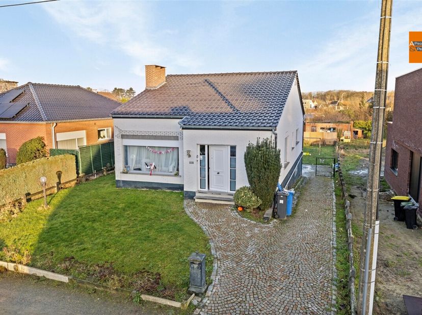 Maison individuelle confortable avec jardin située dans un quartier calme.&lt;br /&gt;
Cette maison confortable dans le Bloemsehoeve est très pratique. La m