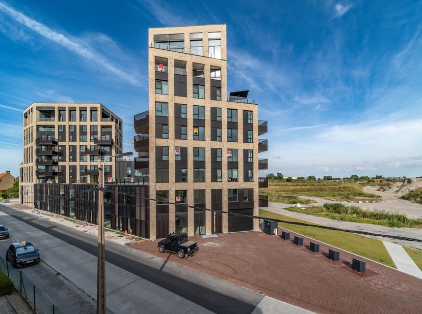 Prachtig, lichtrijk appartement met twee slaapkamers te huur in residentie &#039;Suikertoren&#039;, Veurne.&lt;br /&gt;
Op zoek naar een modern, instapklaar apparteme