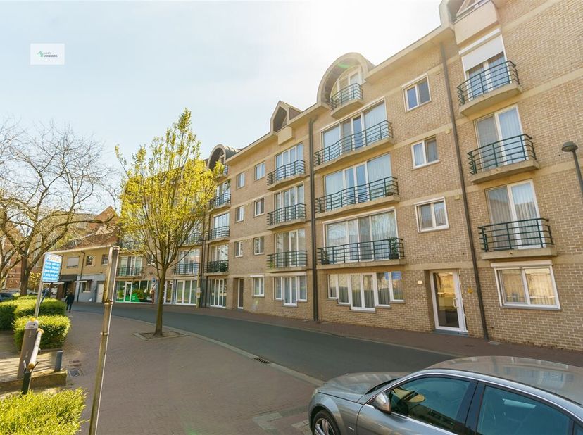 Appartement à vendre
                    à 2400 Mol