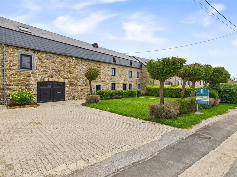 Vous êtes à la recherche d&#039;une propriété alliant authenticité, charme et caractère ? Ne cherchez plus !  INNOV&#039;EXPERT immobilière vous invite à venir
