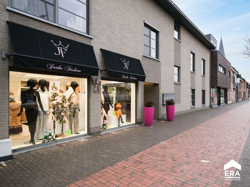 Bien professionnel à vendre
                    à 2230 Herselt
