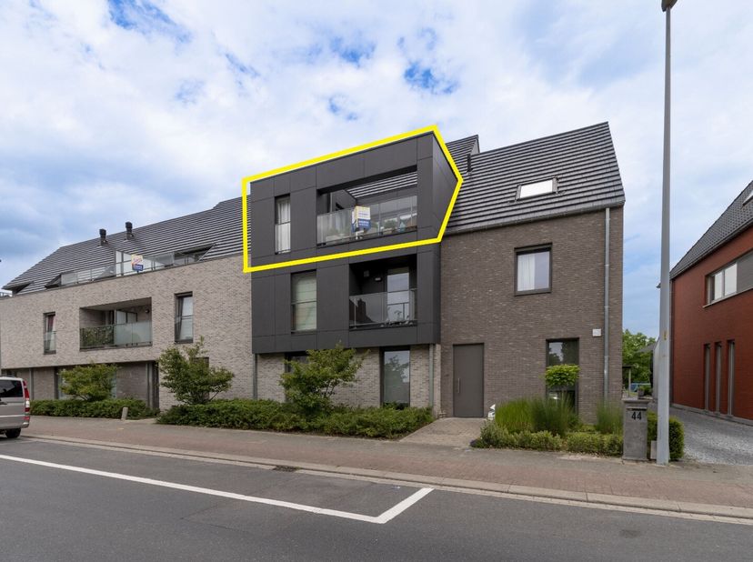 Appartement à louer
                    à 8700 Tielt
