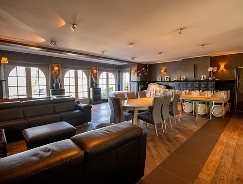                                         Woning te koop in Moeskroen, € 675.000
