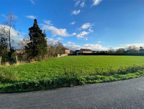                                         Terrain à bâtir à vendre à Kain, € 180.000
