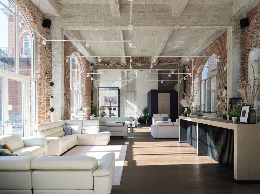  Indrukwekkende handelsruimte op een absolute toplocatie.&lt;br /&gt;
 &lt;br /&gt;
Deze karaktervolle handelsruimte bevindt zich in het historische hart van Gent