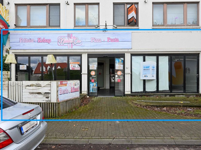 Bien professionnel à vendre
                    à 3510 Kermt