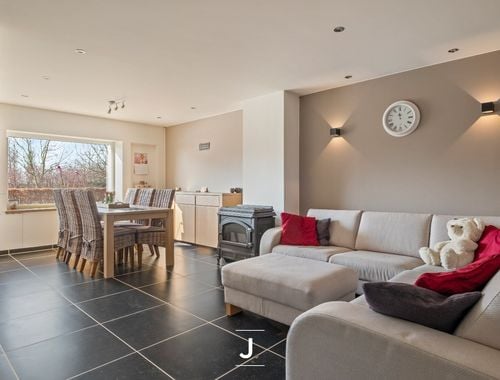                                         Maison à vendre à Sint-Denijs, € 249.000
