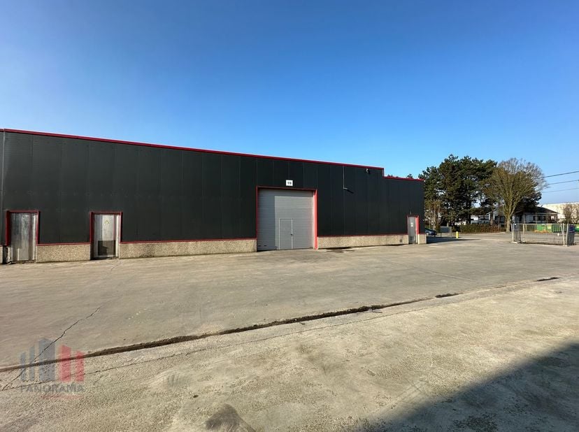 Bien professionnel à louer
                    à 8570 Vichte