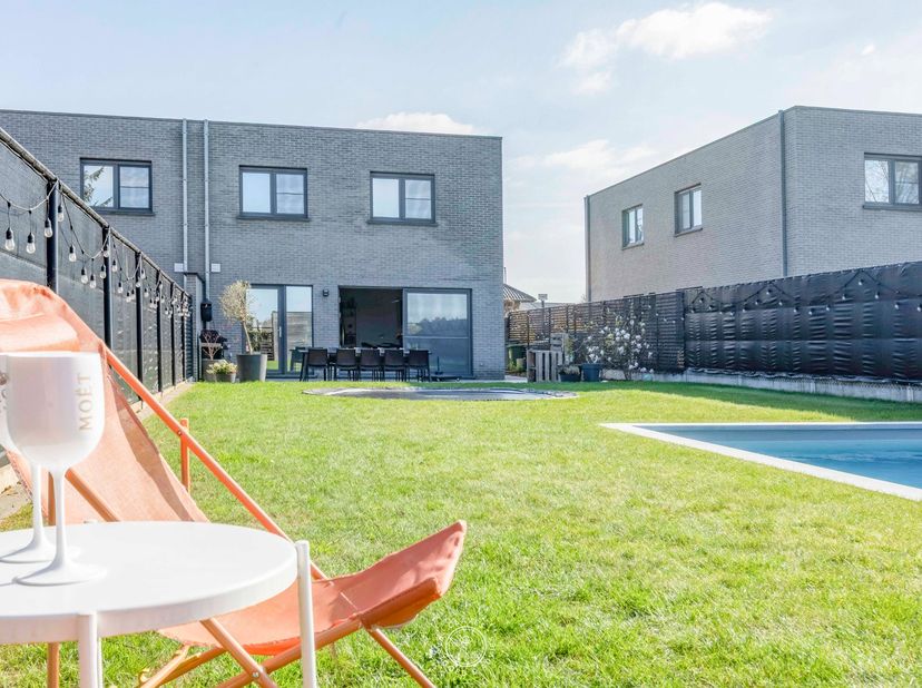 Maison à vendre
                    à 9100 Sint-Niklaas