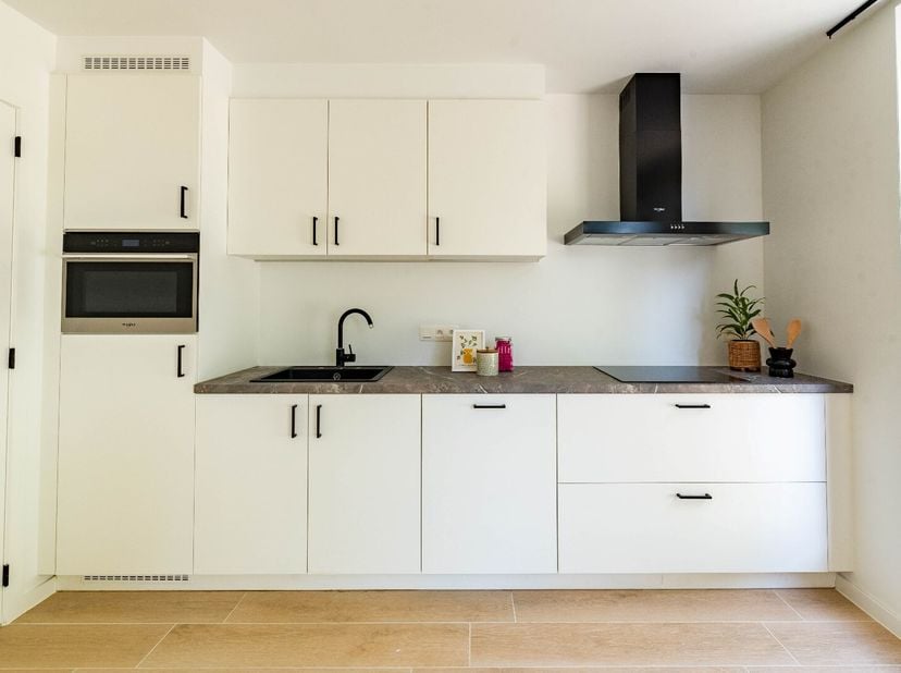 Locatie&lt;br /&gt;
In het groene en rustige Halle-Zoersel (Antwerpen), een deelgemeente van Zoersel, bevindt zich dit recente en comfortabele nieuwbouwappa