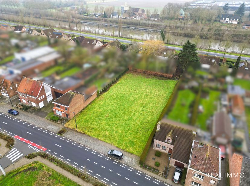 Terrain à vendre
                    à 8550 Zwevegem