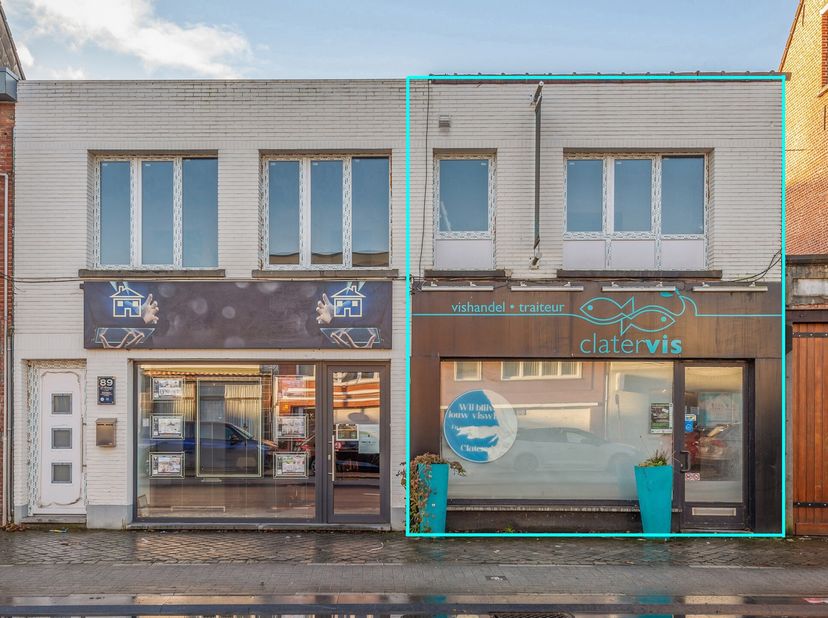 Te renoveren handelspand met woonst in centrum Hove&lt;br /&gt;
Algemeen:&lt;br /&gt;
- Momenteel ingedeeld als handelspand met bovenliggende woonst&lt;br /&gt;
- Volle