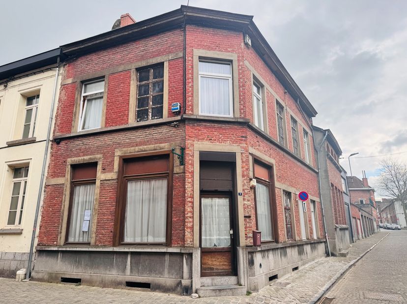 Huis te koop
                    in 7800 Ath