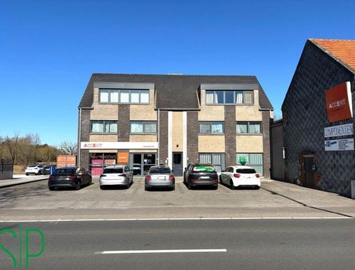                                         Commerce à louer à Geel, € 1.800
