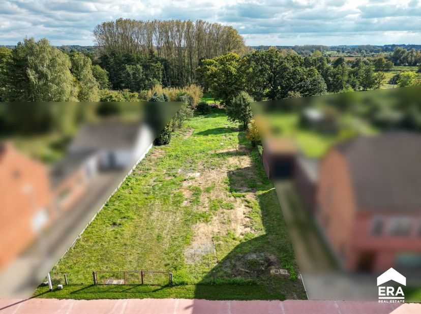 Terrain à vendre
                    à 3560 Linkhout