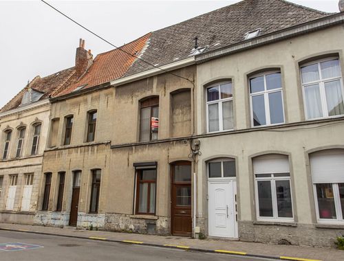                                         Maison à vendre à Tournai, € 60.000
