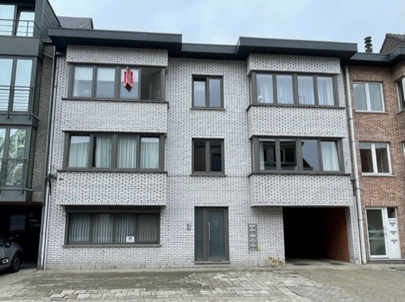 Appartement à louer
                    à 2440 Geel