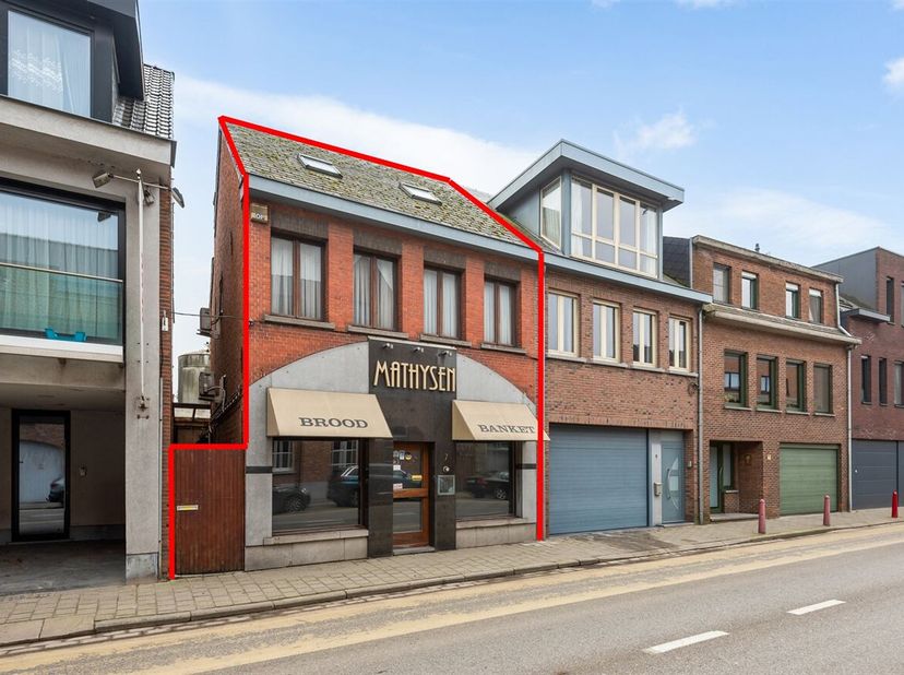 Bien professionnel à vendre
                    à 2320 Hoogstraten