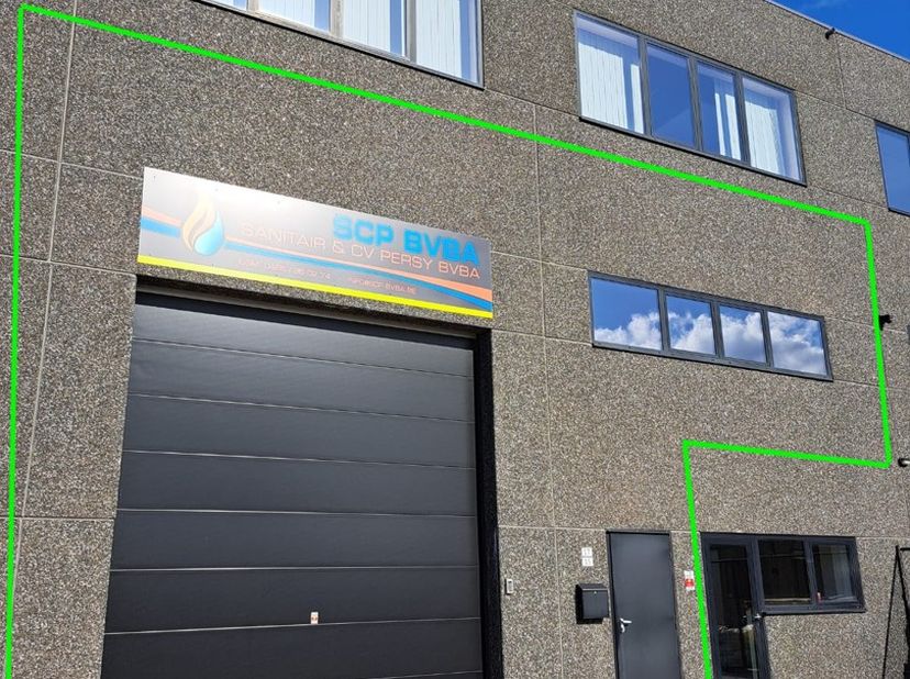 Bien professionnel à louer
                    à 2235 Westmeerbeek