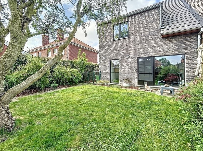 Maison à vendre
                    à 9120 Kallo
