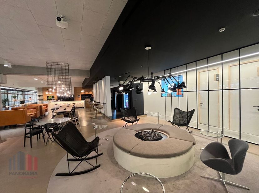 Gelegen op een toplocatie in een bruisende, ondernemende omgeving nabij Gent. Deze instapklare kantoren bevinden zich in de Planet Group Arena, een dy