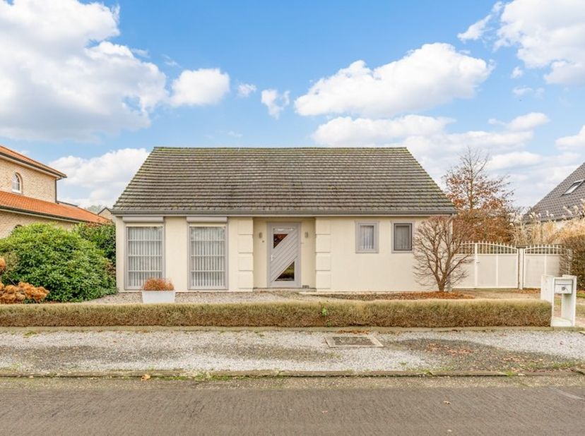 Maison à vendre
                    à 3581 Beverlo