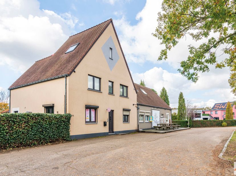 Uitstekend investeringspand met hoog rendement in Bolderberg&lt;br /&gt;
Dit investeringspand in Bolderberg biedt een unieke kans voor investeerders op zoek