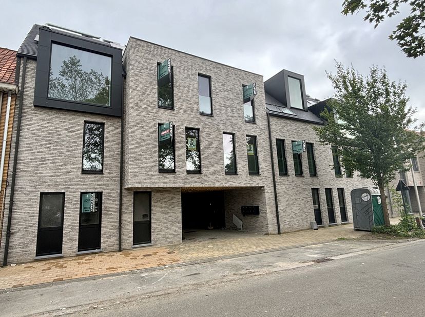 Appartement te koop
                    in 9060 Zelzate