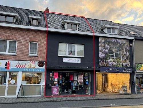                                         Commerce à louer à Merelbeke, € 1.395
