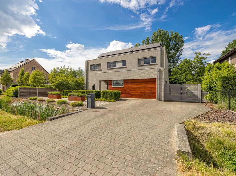 Maison à vendre
                    à 2235 Westmeerbeek