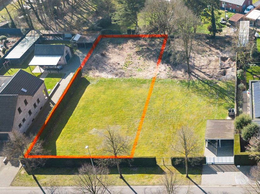 Terrain à vendre
                    à 3582 Koersel