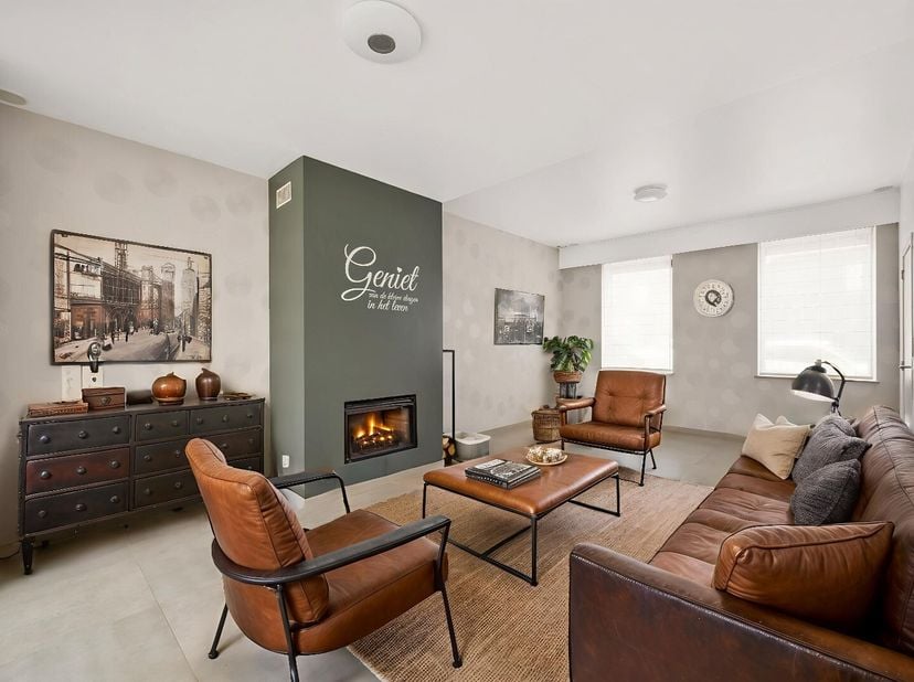 *** Nieuw TE KOOP: Instapklare energiezuinige woning met 3 slaapkamers en 2 badkamers op toplocatie in MENEN ***&lt;br /&gt;
Volledig gerenoveerde, instapkl