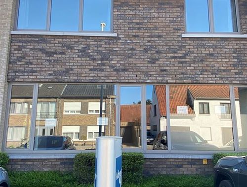                                         Kantoor te huur in Lochristi, € 1.085
