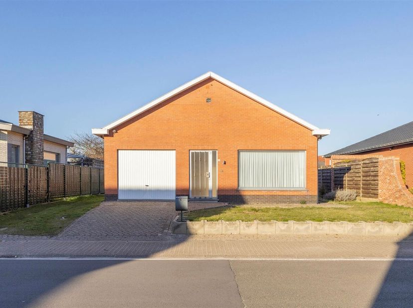 Op te knappen vrijstaande woning met veel potentieel&lt;br /&gt;
Deze vrijstaande woning gelegen in de nabijheid van het gezellig centrum van Eindhout, bied